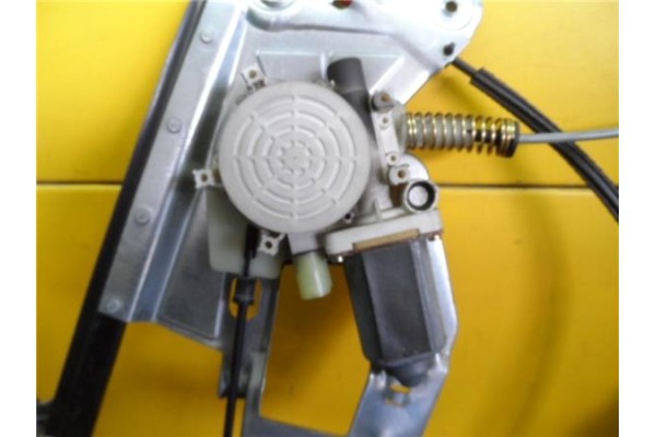Recambio de mecanismo elevalunas delantero izquierdo para bmw serie 5 berlina (e39) 3.0 530d referencia OEM IAM 67628360511  
