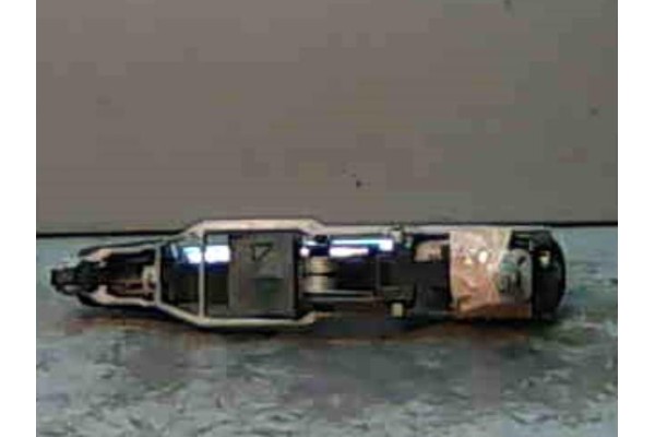 Recambio de maneta exterior delantero derecha para mercedes-benz clase c (bm 202) berlina 2.8 280 (202.028) referencia OEM IAM A
