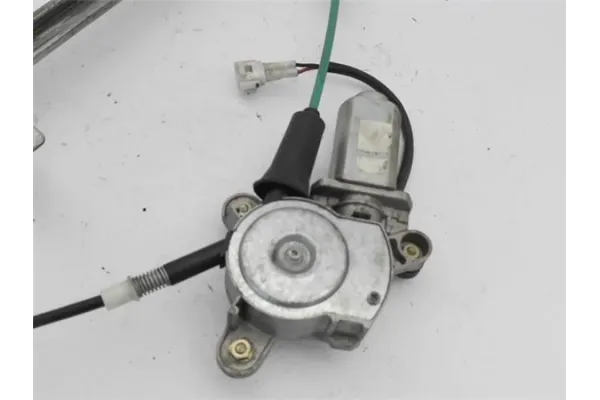 Recambio de mecanismo elevalunas delantero derecho para opel agila 1.2 básico referencia OEM IAM 4701073  