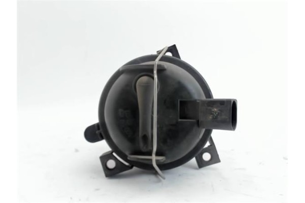 Recambio de faro antiniebla izquierdo para volkswagen polo iv (9n1) referencia OEM IAM 6Q0941699  