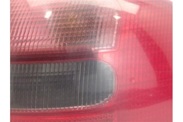 Recambio de piloto trasero derecho para audi a6 berlina (4b2) 2.5 tdi referencia OEM IAM 4B5945096 2212505 4B9945096 , AUDI