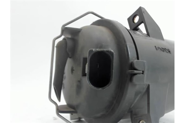 Recambio de faro antiniebla izquierdo para volkswagen polo iv (9n1) referencia OEM IAM 6Q0941699  