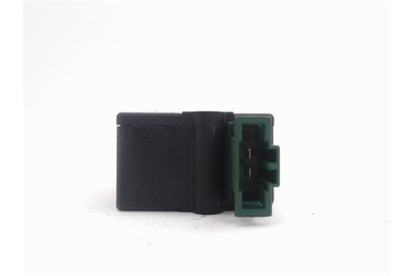 Recambio de cerradura porton para audi a6 berlina (4b2) 2.5 tdi referencia OEM IAM 4B5962115A  