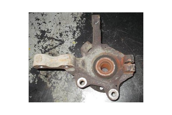 Recambio de mangueta delantero derecha para renault kangoo i (f/kc0) 1.5 dci (kc07) referencia OEM IAM 8200150223  