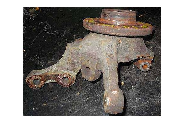 Recambio de mangueta delantero derecha para renault kangoo i (f/kc0) 1.5 dci (kc07) referencia OEM IAM 8200150223  