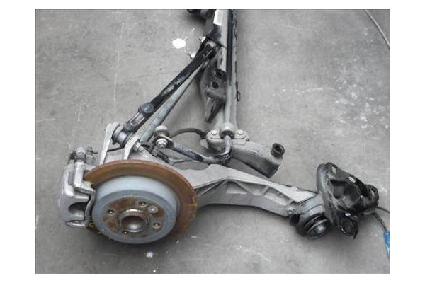 Recambio de puente trasero para mini one 1.4 95cv referencia OEM IAM 33316772667  