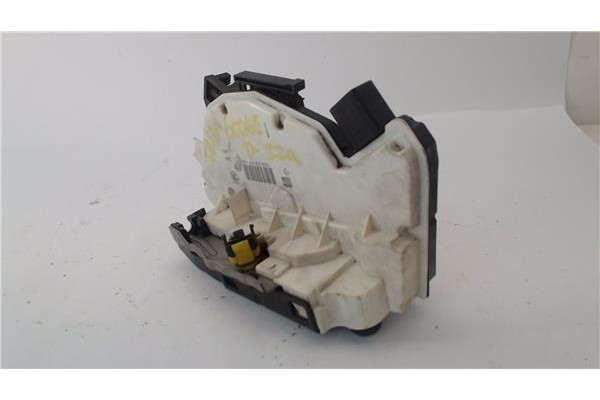Recambio de cierre electromagnetico trasero izquierdo para seat ibiza berlina (6j5) 1.6 tdi referencia OEM IAM 6J0839015E  