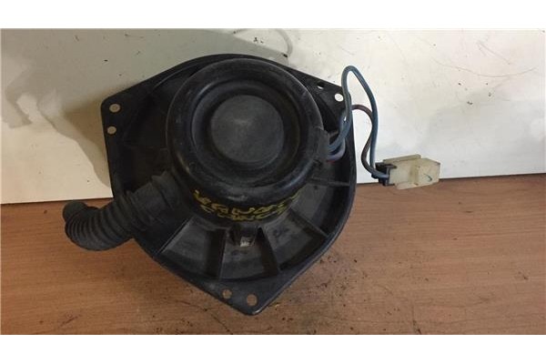Recambio de motor calefaccion para nissan vanette cargo (hc23)(1995) 2.3 d referencia OEM IAM 4868030350 0130111154 