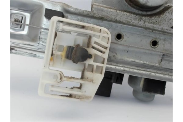 Recambio de mecanismo elevalunas trasero derecho para renault megane ii berlina 3p referencia OEM IAM   