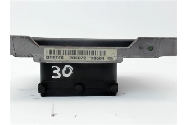 Recambio de centralita para opel corsa c referencia OEM IAM 09115111  