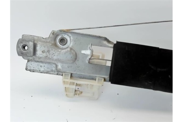 Recambio de mecanismo elevalunas trasero derecho para renault megane ii berlina 3p referencia OEM IAM 8200028068 LTRN706R 820101