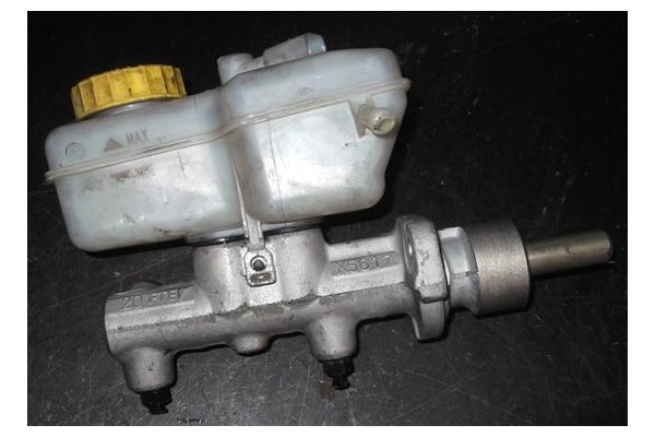 Recambio de bomba freno para volkswagen polo iv (9n1) 1.4 16v referencia OEM IAM 6Q0611019Q 6Q0611301A 