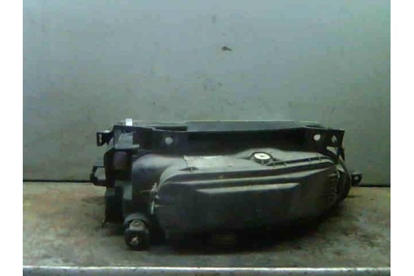 Recambio de faro delantero izquierdo para citroen xantia berlina 2.0 hdi 90 referencia OEM IAM 6204R9  