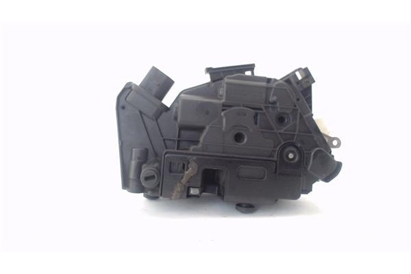 Recambio de cierre electromagnetico trasero izquierdo para seat ibiza berlina (6j5) 1.6 tdi referencia OEM IAM 6J0839015E  