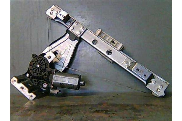 Recambio de mecanismo elevalunas trasero derecho para citroen c3 1.4 hdi referencia OEM IAM 922486  