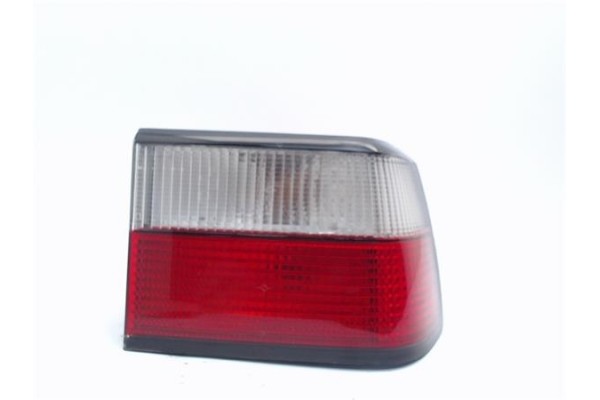Recambio de piloto trasero derecho para citroen xantia berlina referencia OEM IAM   