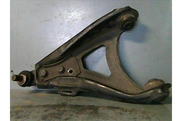 Recambio de brazo inferior delantero izquierdo para renault megane i (ba0/1_) 1.6 e (ba0f, ba0s) referencia OEM IAM    Recambio de brazo inferior delantero izquierdo para renault megane i (ba0/1_) 1.6 e (ba0f, ba0s) referencia OEM IAM