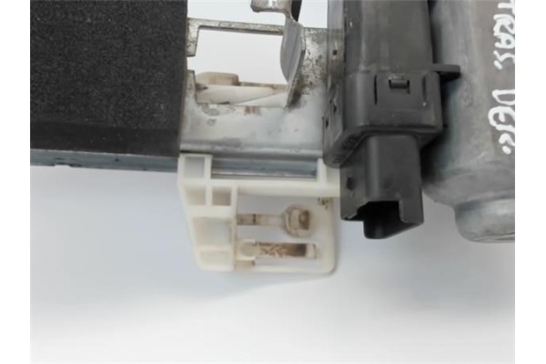 Recambio de mecanismo elevalunas trasero derecho para renault megane ii berlina 5p referencia OEM IAM   