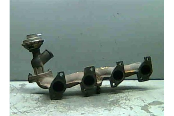 Recambio de colector escape para citroen xsara picasso 2.0 hdi referencia OEM IAM 0341E6  