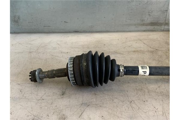 Recambio de palier delantero derecho para opel combo (corsa c) 1.3 cdti 16v referencia OEM IAM 24427064  