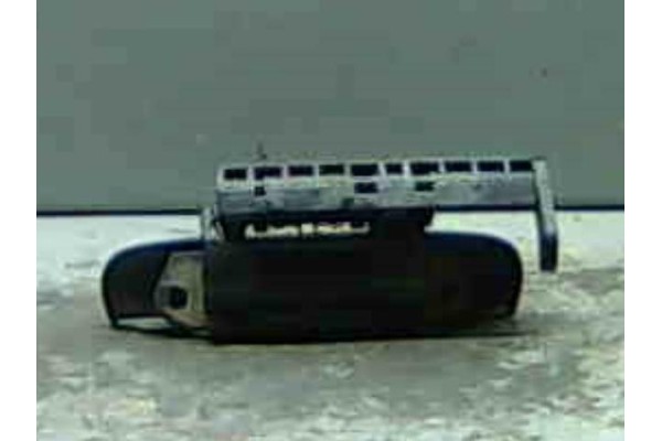 Recambio de maneta exterior delantero derecha para citroen xsara picasso 2.0 hdi referencia OEM IAM 9101Q1  