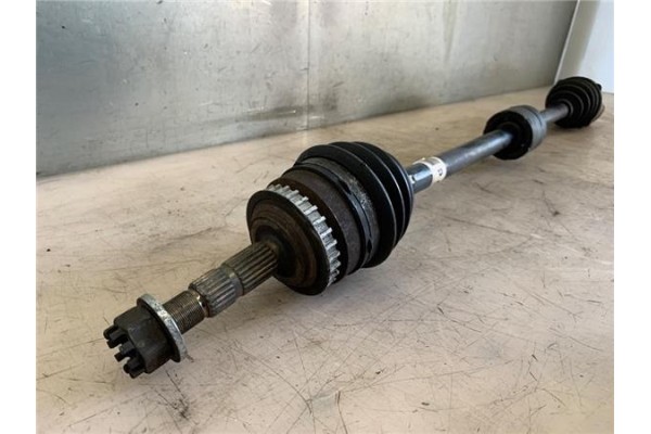 Recambio de palier delantero derecho para opel combo (corsa c) 1.3 cdti 16v referencia OEM IAM 24427064  