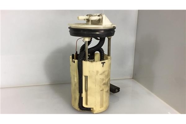 Recambio de bomba combustible para nissan almera (n16/e) 1.5 referencia OEM IAM 170405M300 0580313043 