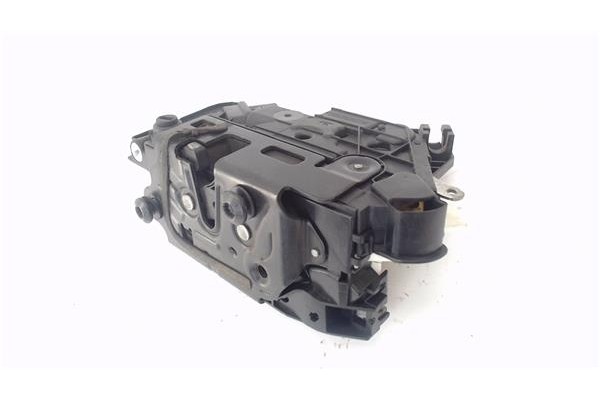 Recambio de cierre electromagnetico trasero izquierdo para seat ibiza berlina (6j5) 1.6 tdi referencia OEM IAM 6J0839015E  