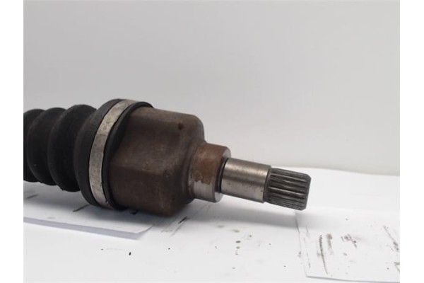 Recambio de palier delantero izquierdo para citroen xsara berlina 1.6 16v referencia OEM IAM 32721F  