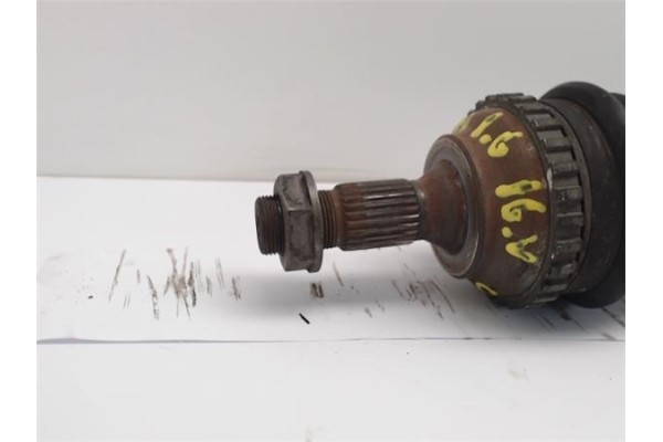 Recambio de palier delantero izquierdo para citroen xsara berlina 1.6 16v referencia OEM IAM 32721F  