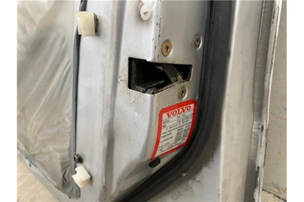 Recambio de puerta delantero derecha para volvo s40 berlina 1.9 d+ lse referencia OEM IAM 30632667 31253658 
