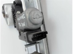 Recambio de mecanismo elevalunas trasero derecho para renault megane ii berlina 5p referencia OEM IAM 8200028068 LTRN706R 820101