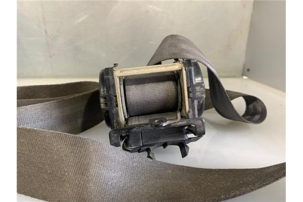 Recambio de cinturon seguridad delantero derecho para nissan terrano ii (r20) 2.4 4wd referencia OEM IAM 868440F 868440F060 