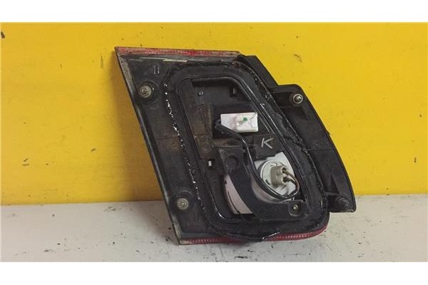 Recambio de piloto interior derecho para nissan almera (n16/e) 1.5 acenta referencia OEM IAM   