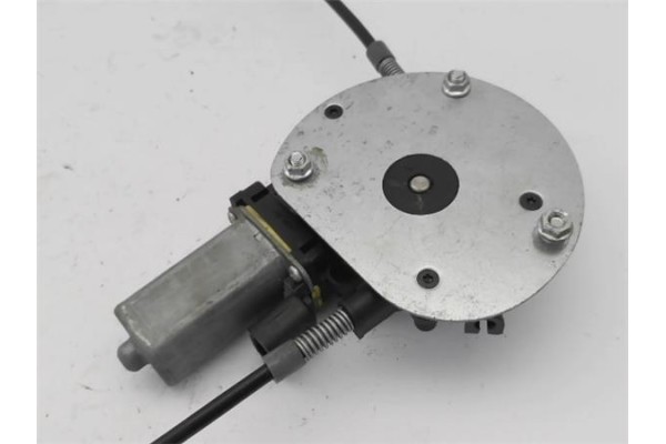 Recambio de mecanismo elevalunas delantero izquierdo para opel agila 1.2 básico referencia OEM IAM 4701074  