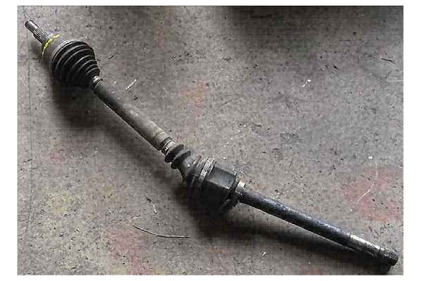 Recambio de palier delantero derecho para renault laguna ii (bg0) 1.9 dci (bg0g) referencia OEM IAM 8200416682  