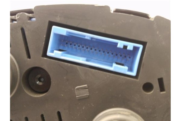 Recambio de cuadro completo para seat toledo (1m2) 1.9 tdi referencia OEM IAM 1M0920820E 1,10E+11 