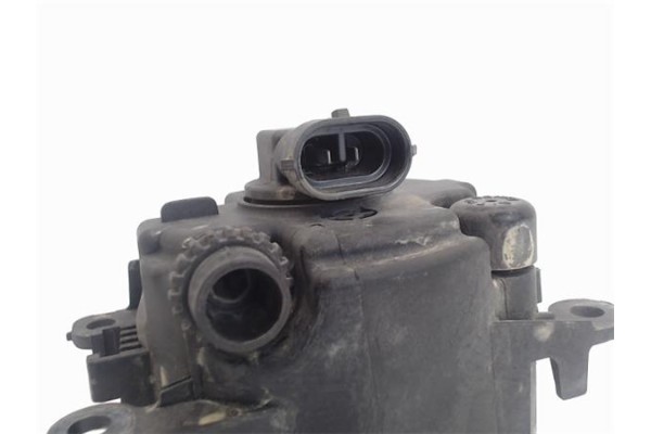 Recambio de faro antiniebla para renault megane ii classic berlina referencia OEM IAM 8200074008  2N1115201AB , FORD | 1209177 ,