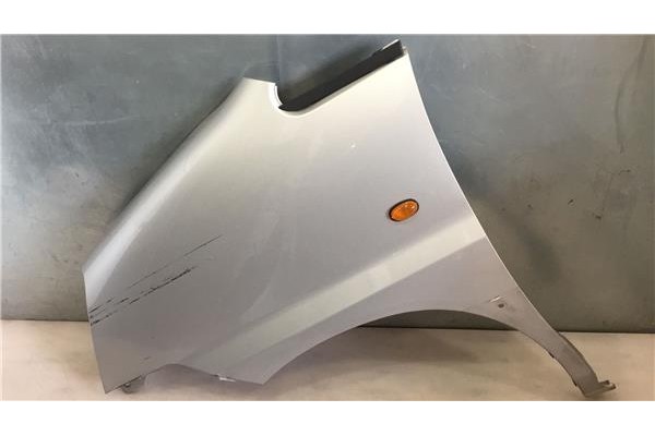 Recambio de aleta delantero izquierda para hyundai h-1 (2008) 2.5 crdi referencia OEM IAM   