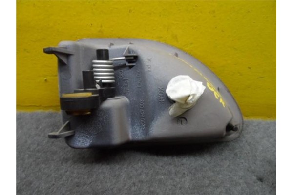 Recambio de manilla para renault twingo i (c06) 1.2 (c066/67/68) referencia OEM IAM 8200289422  