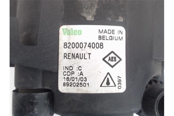 Recambio de faro antiniebla derecho para renault megane ii berlina 5p referencia OEM IAM 8200074008 89202501 2N1115201AB , FORD 