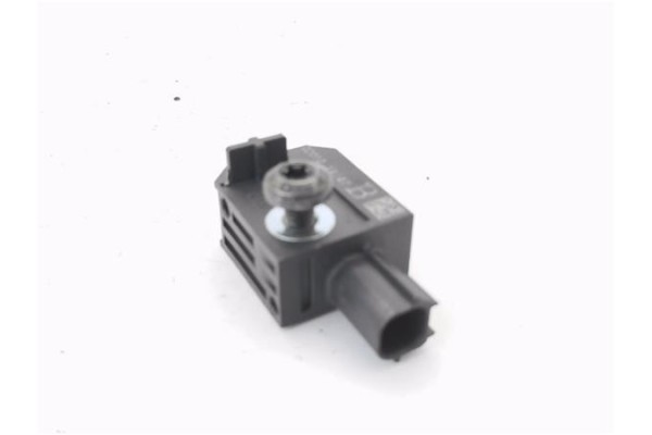 Recambio de sensor impacto para opel astra j 1.6 referencia OEM IAM 13502577  