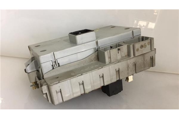 Recambio de caja fusibles/rele para fiat i doblo (119) 1.9 d multijet referencia OEM IAM 51770486 501209910000 
