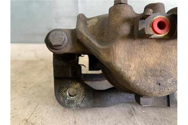 Recambio de pinza freno delantero izquierda para land rover freelander (ln) 2.0 di referencia OEM IAM SEG100230 1H5Z2C357DA 