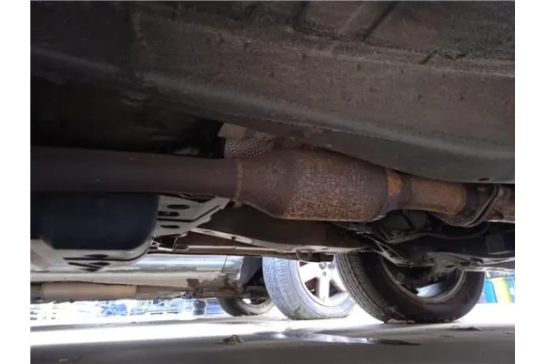 Recambio de catalizador para lexus rx (mcu_) 400h referencia OEM IAM 2558820040 2505220220 