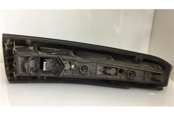 Recambio de piloto trasero derecho para opel meriva 1.7 cdti referencia OEM IAM 1222134  