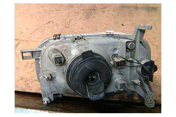 Recambio de faro delantero dcho para nissan micra (k11) 1.3 i 16v referencia OEM IAM B60105F206  