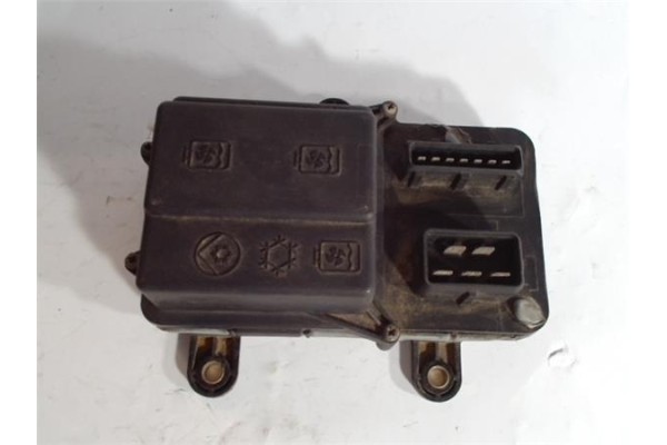 Recambio de centralita calefaccion para fiat i punto (176) berlina 1.6 90 elx referencia OEM IAM 7738673 B837 
