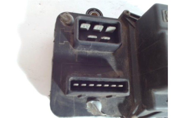 Recambio de centralita calefaccion para fiat i punto (176) berlina 1.6 90 elx referencia OEM IAM 7738673 B837 