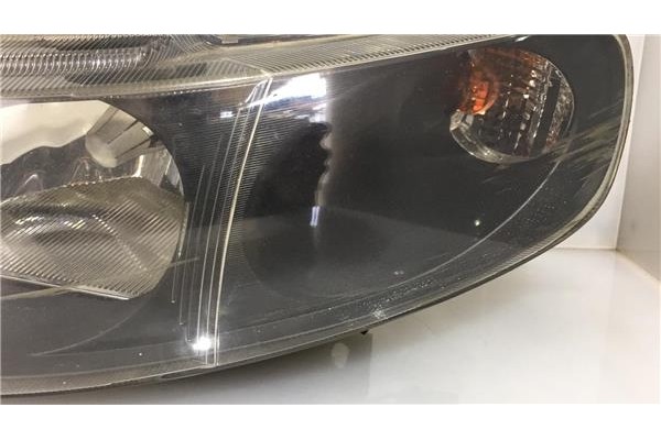 Recambio de faro delantero izquierdo para seat leon (1m1) 1.9 tdi referencia OEM IAM 1M1941001D 67742691 